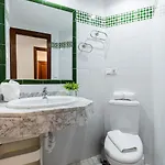 Seaview Deluxe *